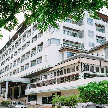 Khanom Golden Beach Hotel Extérieur photo