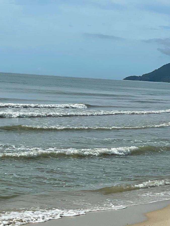 Khanom Golden Beach Hotel Extérieur photo